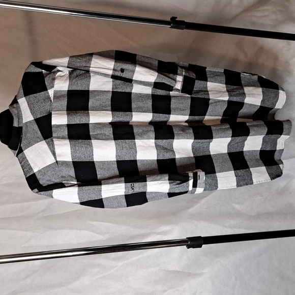 Womens Shacket - Picture 3 of 4